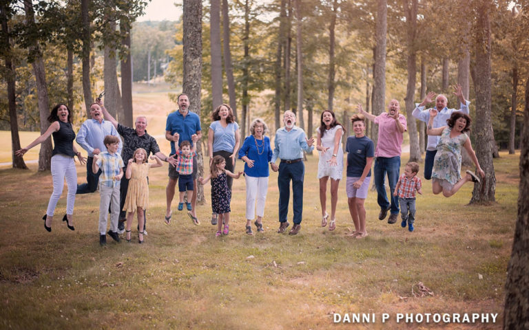 Large Family Reunion Rentals An Autumn Getaway Woodloch Resort   Danni P Photography Large Family Reunion Rentals 1200x750 1 768x480 